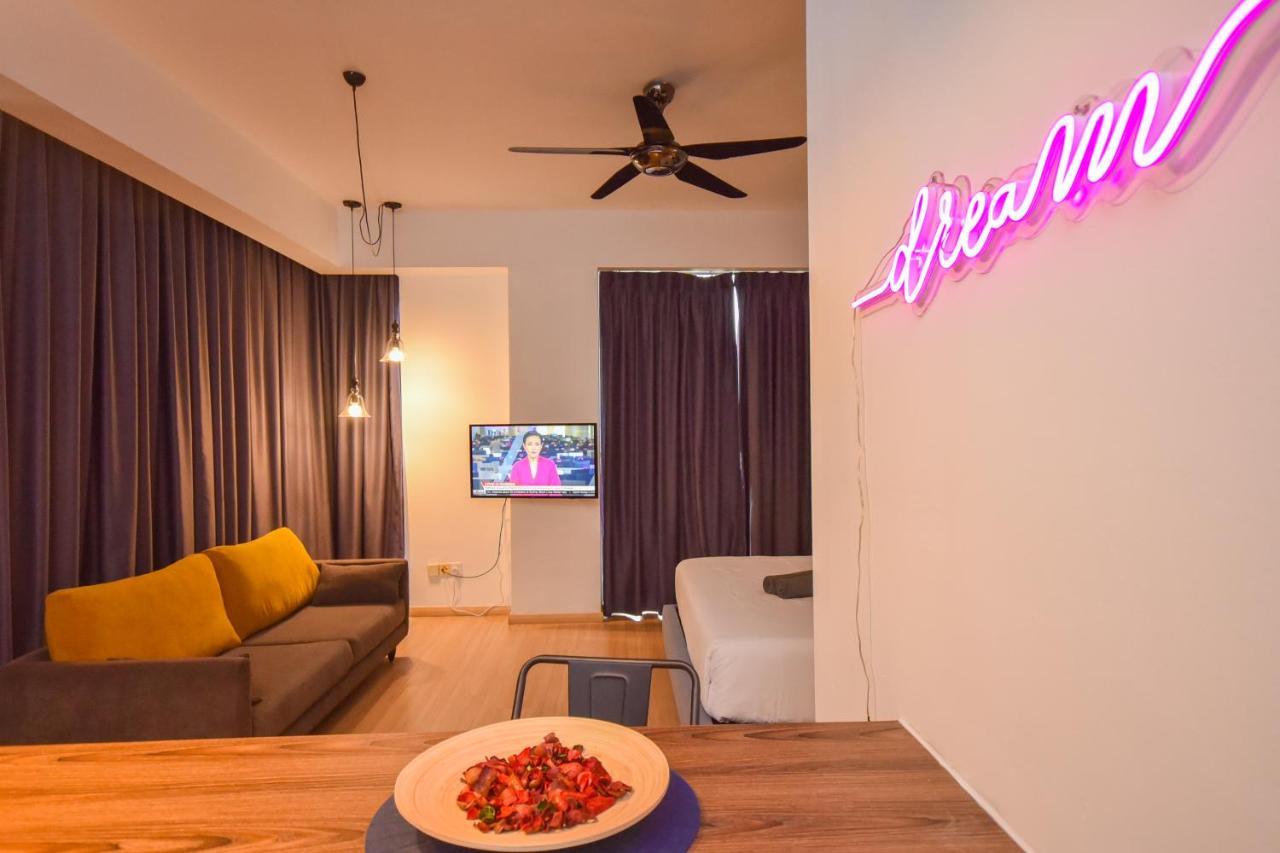 Cube 8teens by Nest Home Johor Bahru Buitenkant foto
