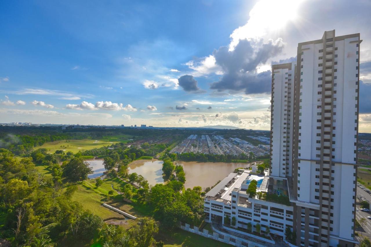 Cube 8teens by Nest Home Johor Bahru Buitenkant foto
